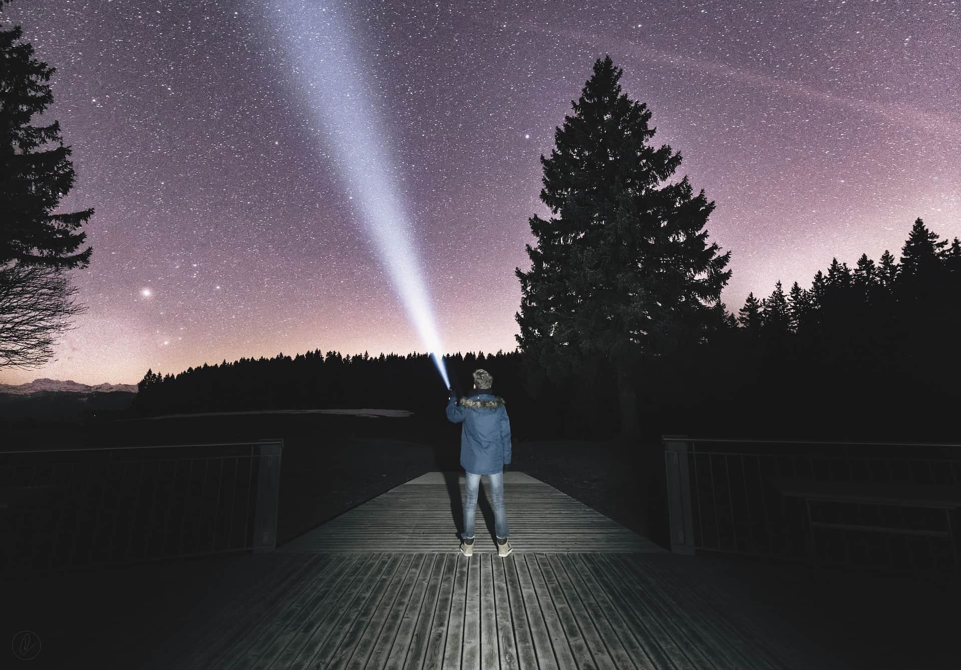 using a guide to see the stars